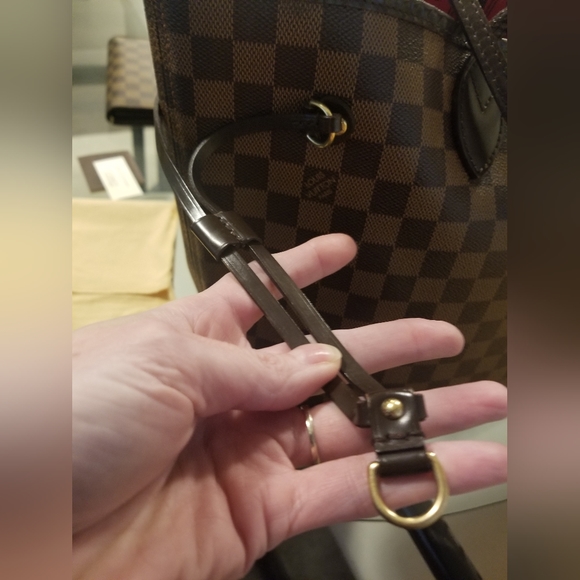 ❌‼️SOLD‼️❌ - 💯Authentic LV Neverfull MM - Damier Ebene - Picture 7 of 15